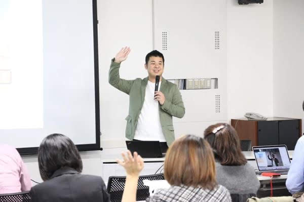 社会人向け：人材育成のポイント～コミュニケーションと目標設定～